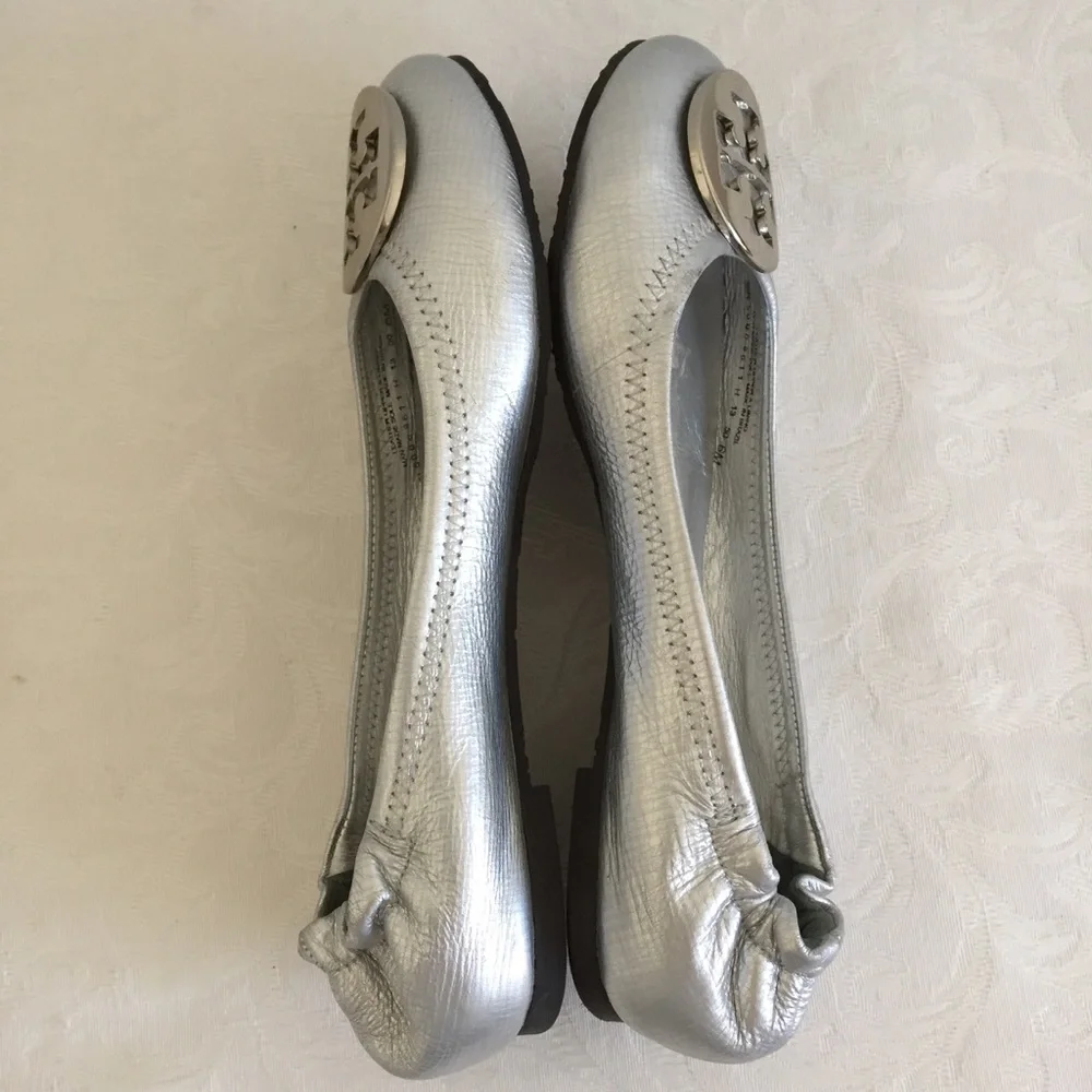 Tory Burch Reva Logo Silver Leather Ballet Flat